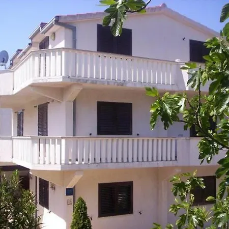 In With Sea View, Balcony, Air Conditioning Wifi 5153-4 Daire Rogoznica (Sibenik-Knin)