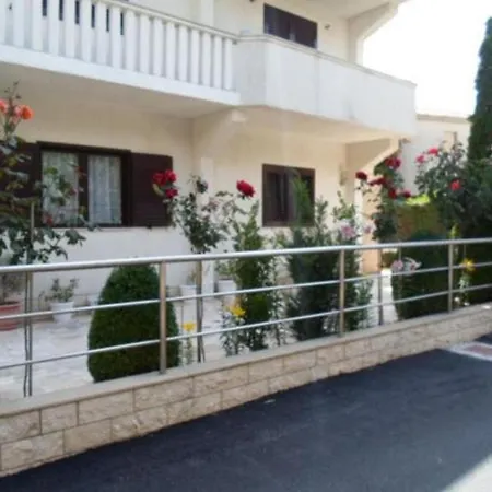In With Sea View, Balcony, Air Conditioning Wifi 5153-4 Rogoznica (Sibenik-Knin)